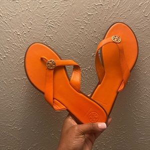 Tory Burch leather sandal flip flop